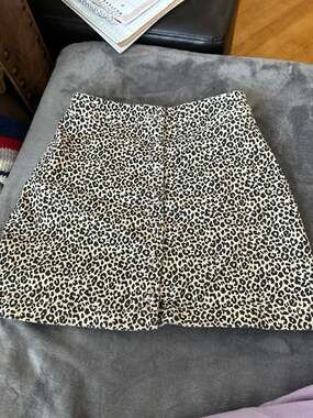 FOREVER 21 skirt size small